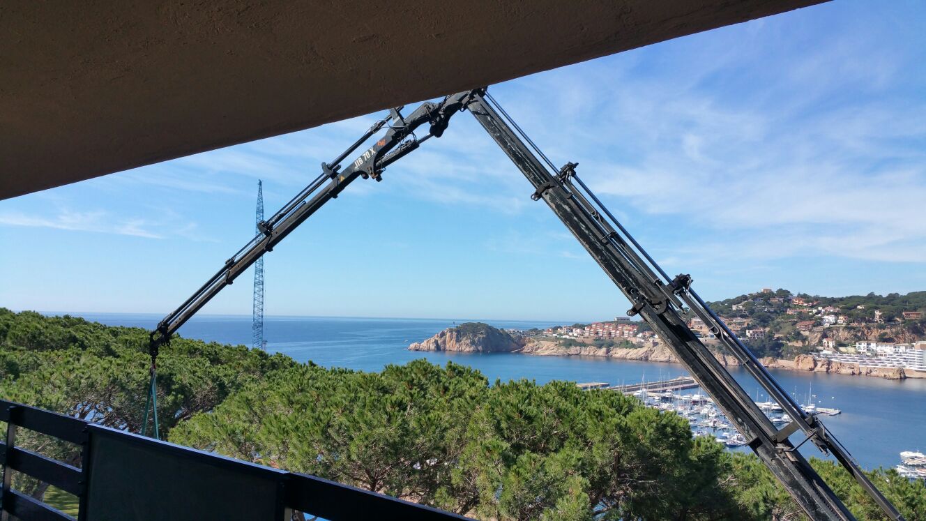 Grúas y Plataformas